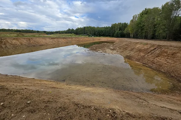 Строительство большого пруда в Калуге