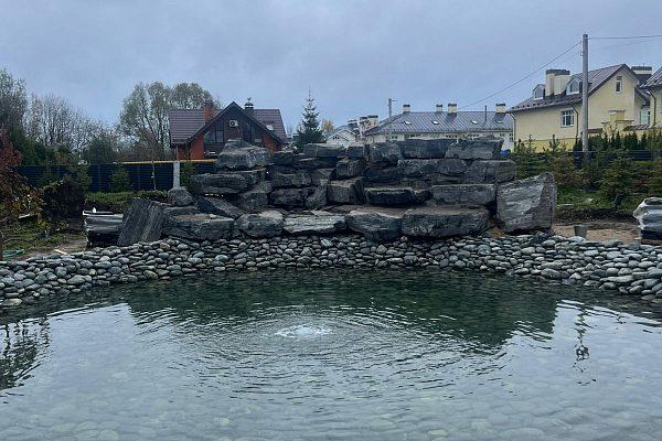 Строительство водопада из шунгита в Пушкино