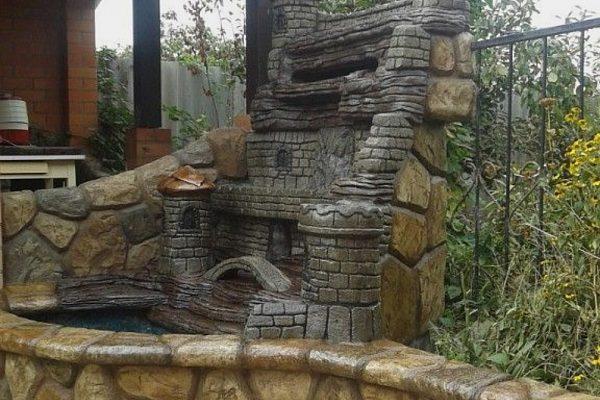 Декоративный водоём из декоративного бетона в Сочи