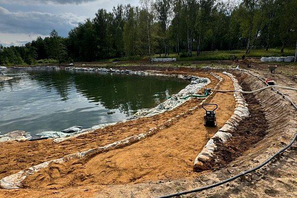 Строительство водоема для рыбалки на базе отдыхе в Белгороде