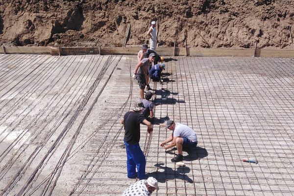 Строительство пруда из бетона в ст. Каневская